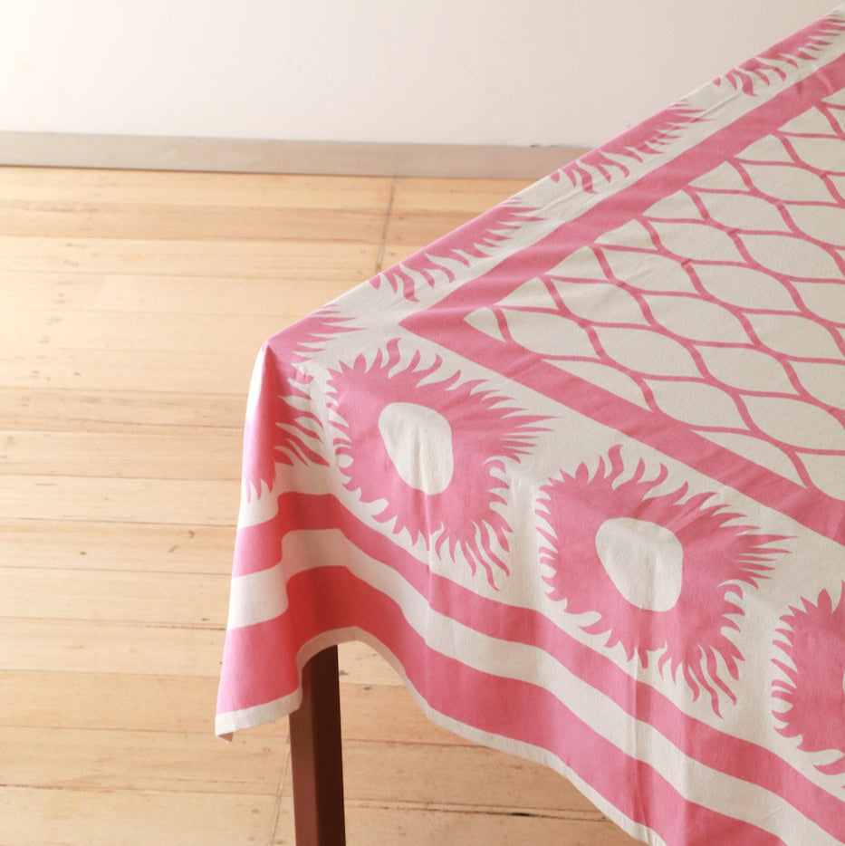 Sun & Mesh Tablecloth
